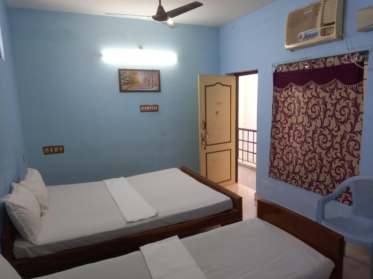 Parisha Residency- Temple Side Hotel Chidambaram Dış mekan fotoğraf