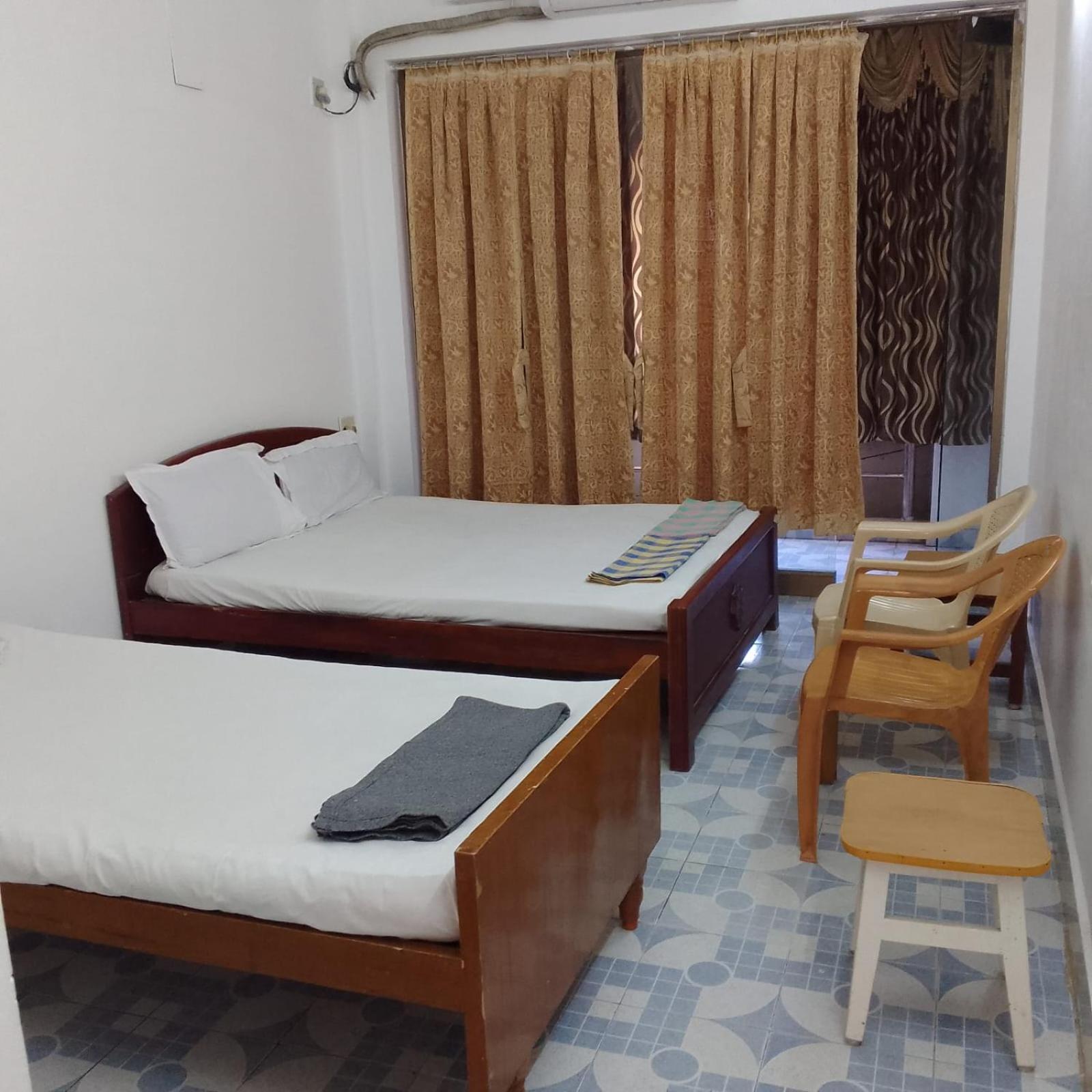 Parisha Residency- Temple Side Hotel Chidambaram Dış mekan fotoğraf